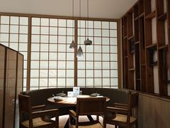 -蜜桃餐厅·伴山(湖滨商业街店)