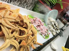 -四囍码头海鲜烧烤自助火锅(外滩南京东路悦荟广场店)