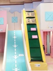 -多多淘儿童体验中心(重庆来福士店)