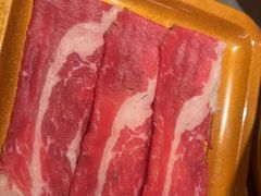 -牛YO寿喜烧·铁板烧和牛火锅自助(市府恒隆店)