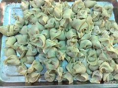 小饺子-明记特色肉丸