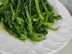 -范饭椰林川湘味海鲜·椰子鸡(三亚湾椰梦长廊店)