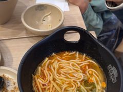 -桂在香知桂林米粉(红博中央公园店)