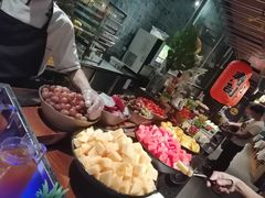 -领鲜活海鲜榴莲自助火锅(东门店)