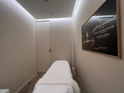 -法国娇兰精品店