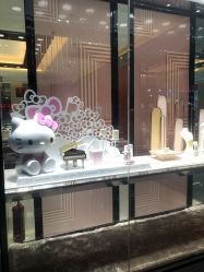 -周大福CHOW TAI FOOK(解放路天鸿小食代店)