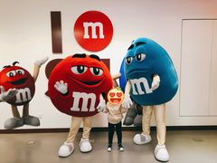 -m豆巧克力世界(上海世茂广场店)