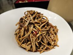 -铜锣湾·有麝自然香(长嘉汇购物公园店)