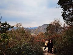 -灵岩山风景区