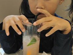 -Fridi Patisserie Cafe