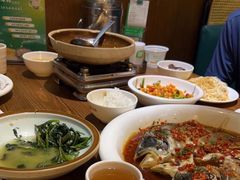 -胡胖子专业长沙菜(衡山路店)