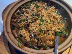 -蚝堡海鲜·威海菜·海肠捞饭·烧烤·亚洲吃蚝公司(幸福门店)