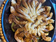 大公鸡粘卷子-华盛园卷子王农家菜水库鱼