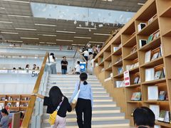 -朵云书院(滴水湖店)