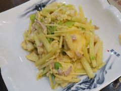 茭儿菜炒鸡蛋-广迎居老正兴菜馆