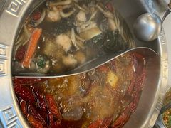-憨铁匠老火锅(龙岗万科里店)
