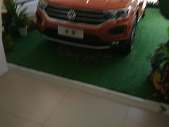 -重庆龙华众华一汽大众4S店(渝中区店)