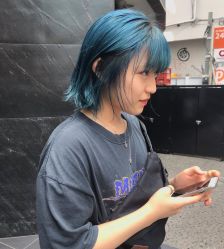 -MYYF SALON烫发染发