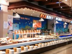 自助取餐区-渔公码头·九龙湾国际饭店