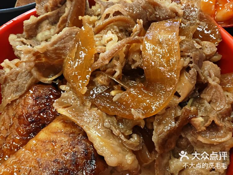 牛肉鳗鱼双拼丼