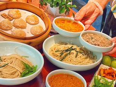-裕兴记•蟹黄面馆(人民广场店)