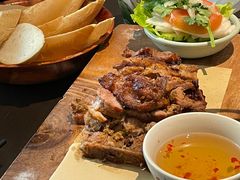 -大头虾越式风味餐厅(光明广场店)