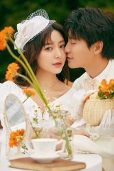-雨墨婚纱摄影工作室