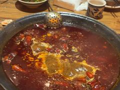 -旧街市鲜货老火锅(大光路店)