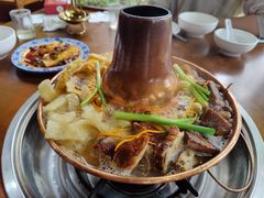-岳记兴隆·青城腊排铜火锅(融创店)