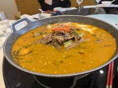 -香山湖家家宴(中山陵店)