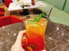 -港丽餐厅(高德置地店)