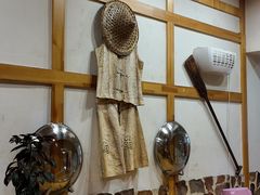 -锅老头海鲜铁锅炖