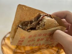 烧饼夹肉-洪峰浩老北京烧饼夹肉(角门路店)