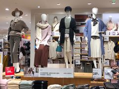 -优衣库(深圳万象天地旗舰店)