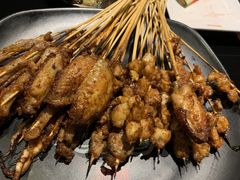 -何师烧烤·香辣蟹·川菜·30年老品牌(太古里旗舰店)