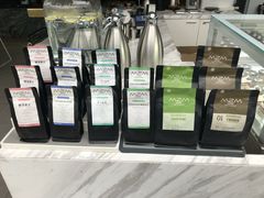 -UNI UNI(环亚凯瑟琳店)