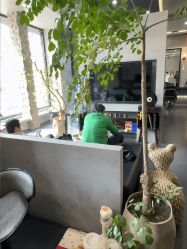 -老肖男士理发店