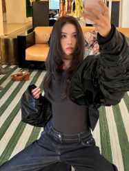 -十六番发型师事务所