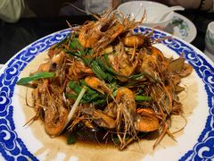 老头儿油爆河虾-老头儿油爆虾·知味杭州(爱琴海购物中心)