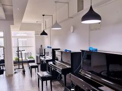 -梅纳·钢琴声乐架子鼓Mena Music(双井店)