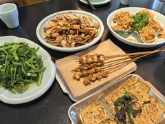 -蚝美人·生蚝海鲜烧烤(茶花园店)