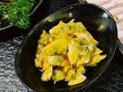 -炙忧烤肉屋(中国铁建广场店)