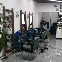 -V8潮牌·接发烫染连锁