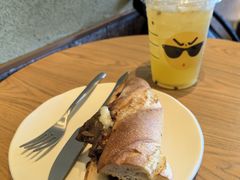 -星巴克(合肥百盛逍遥广场店)