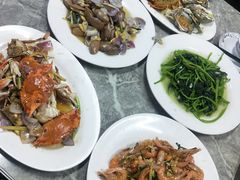 -四川小胡子海鲜(丁村万人海鲜广场店)