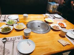 -唯成•韩国炭火烤肉 유성고기