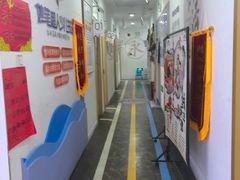 -缤纷鸟美术书法(汉神购物广场校区)