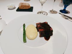 西冷牛排-AZUR聚(香格里拉饭店)