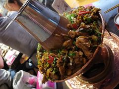 -巴四老城区炭火蛙锅(张江店)