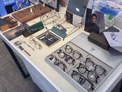 -浮光眼镜·蔡司视觉合作·数字验配中心(陆家嘴店)